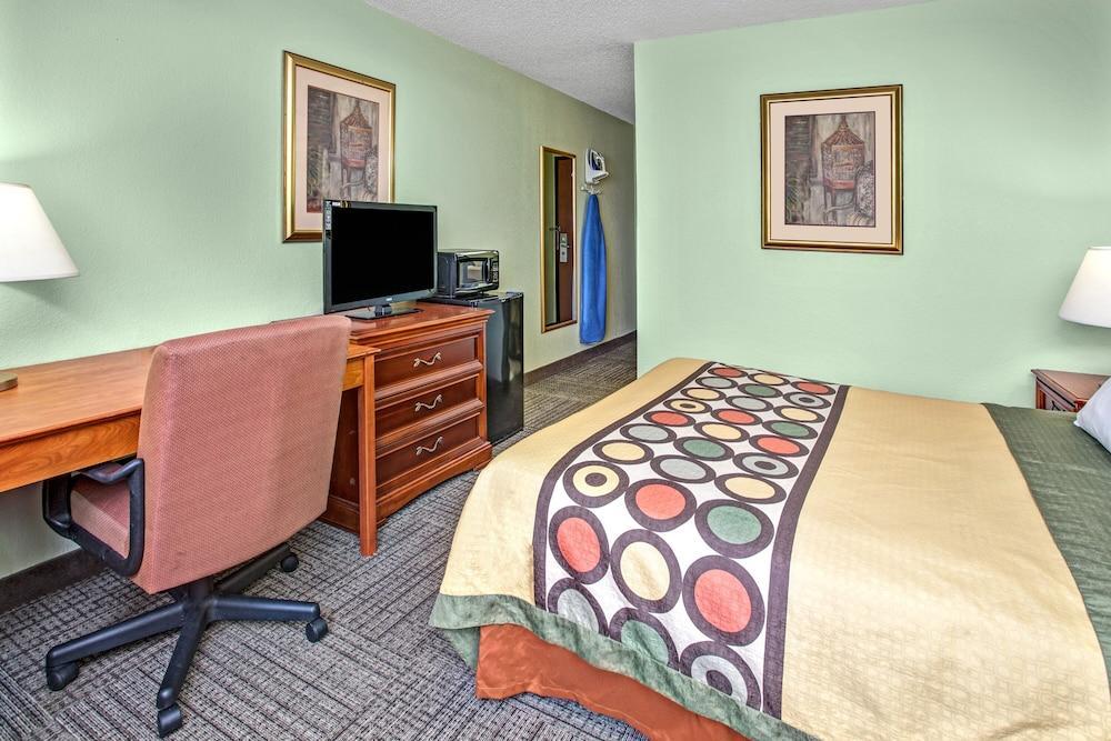 American Inn & Suites Metro Airport Romulus Exterior foto