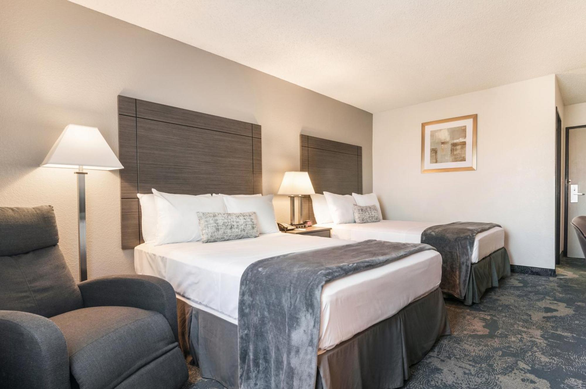 American Inn & Suites Metro Airport Romulus Exterior foto